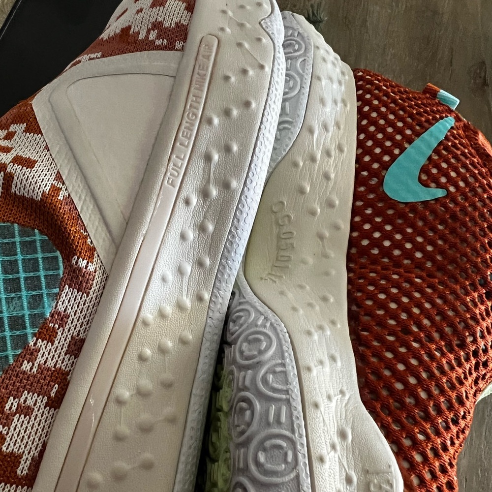 NIKE PG4 GE BASKETBALL SHOES MENS - Picture 11 of 12